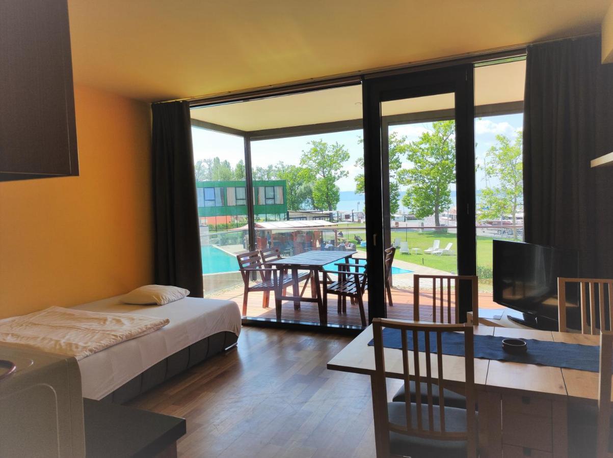 Soleil Apartmanok Balatonlelle Εξωτερικό φωτογραφία